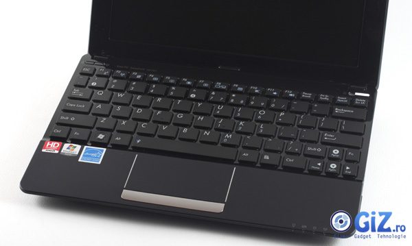 Keypoard and trackpad on the Asus EEE PC 1015B