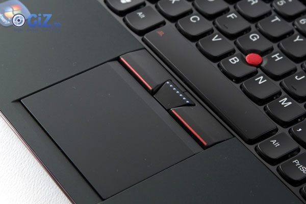 TrackPad si TrackPoint - marca a brandului ThinkPad