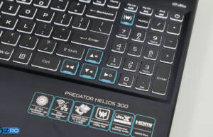 acer-predator-helios-300-keyboard-numpad-arrows